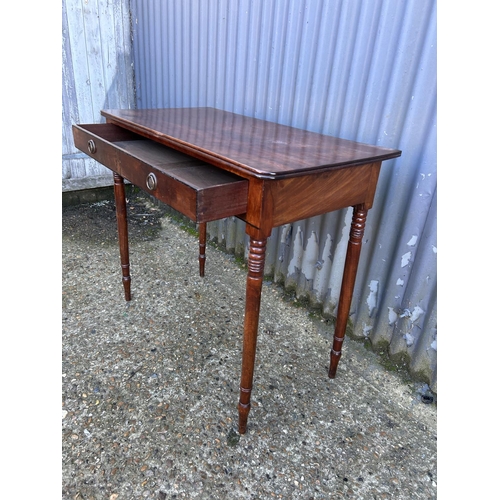 56 - A victorian single drawer side table 87x46x77