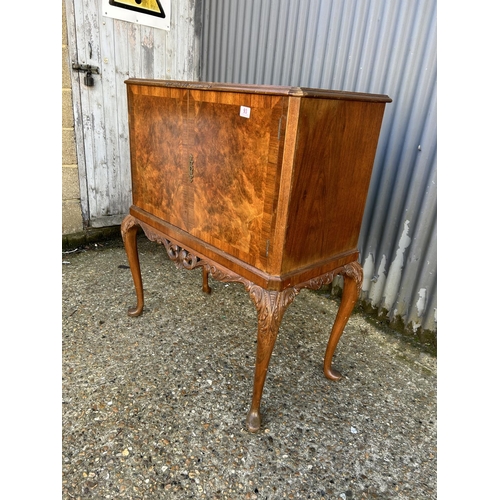 93 - 20th century Walnut drinks cabinet 90 x 45 x 107cms high