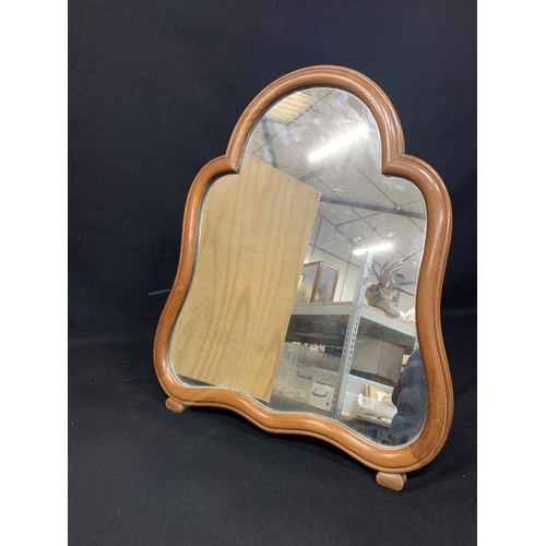 532 - Good quality 1950's freestanding mirror, height 58cms, width 51cms