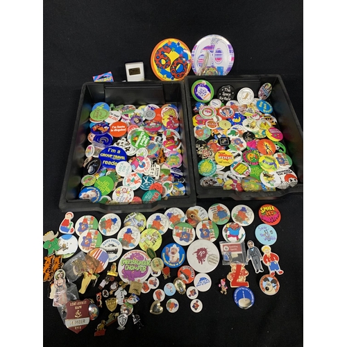 673 - Large Collection of assorted Badges