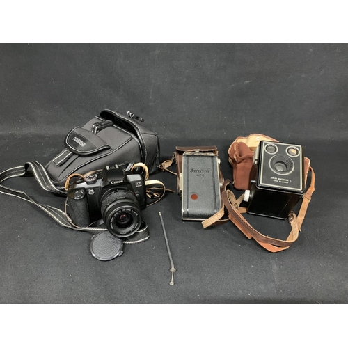 616 - Canon EOS 5000 and case, Kodak junior and Kodak Brownie cameras