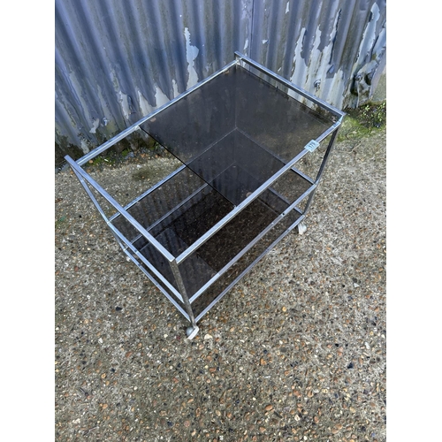 179 - A retro chrome tea trolley with three tiers