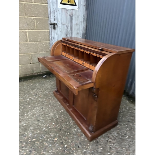 235 - A victorian mahogany cylinder top bureau desk with fitted interior and sliding writing surface 106x4... 