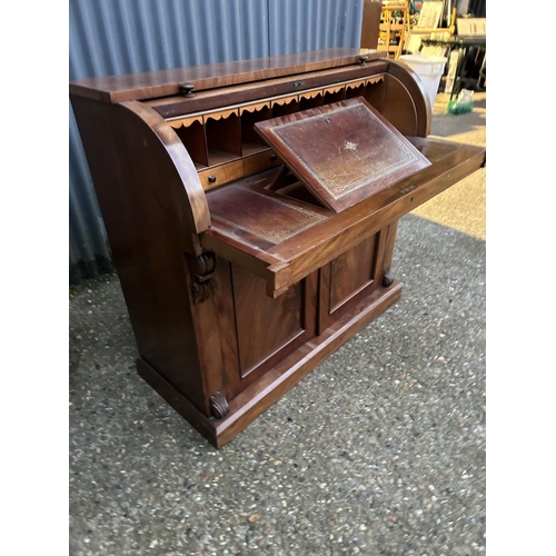 235 - A victorian mahogany cylinder top bureau desk with fitted interior and sliding writing surface 106x4... 