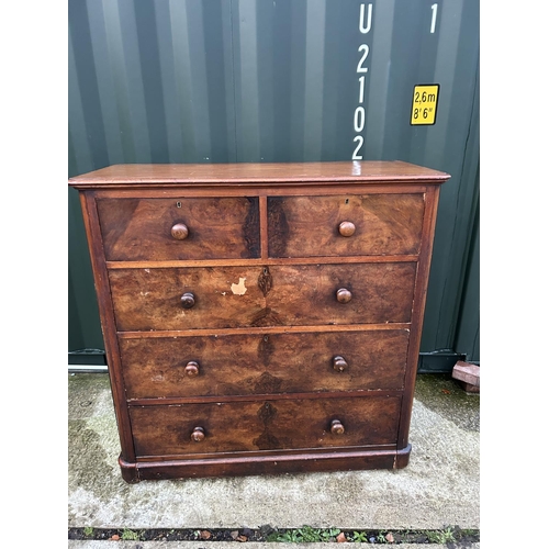 271 - A victorian mahogany chest of five drawers 120x50x120