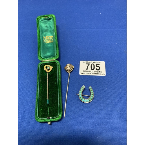 705 - Hallmarked 9ct Gold and Turquoise Love Heart Stick Pin in velvet case, Turquoise Horseshoe Brooch & ... 