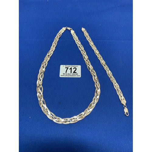 712 - Silver Necklace & matching Bracelet, marked 925, 25gms