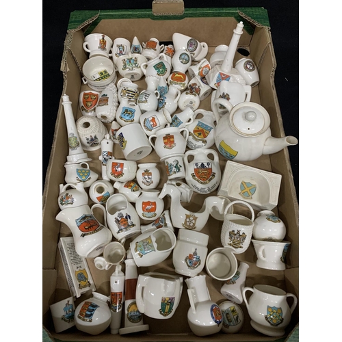 1006 - Large collection of Goss crested china, including 2 lighthouses