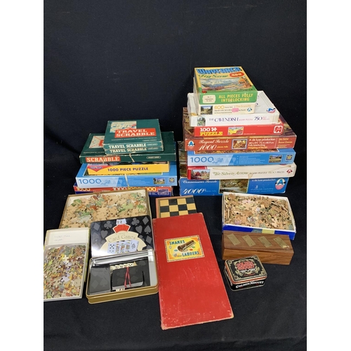 1008 - Jigsaws and board games