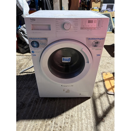 142 - A Beko washing machine
