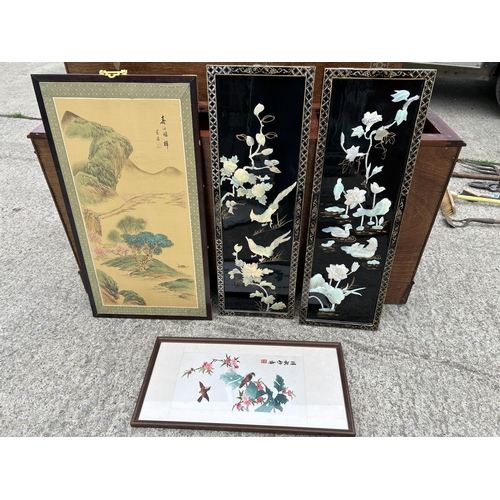 280 - Two oriental plaques and two oriental pictures