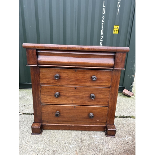 282 - A Victorian mahogany chest of four drawers 108x53x110