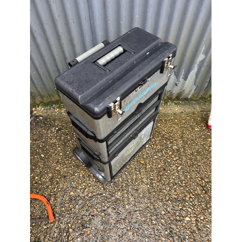 331 - A Wickes Three section trolley tool case