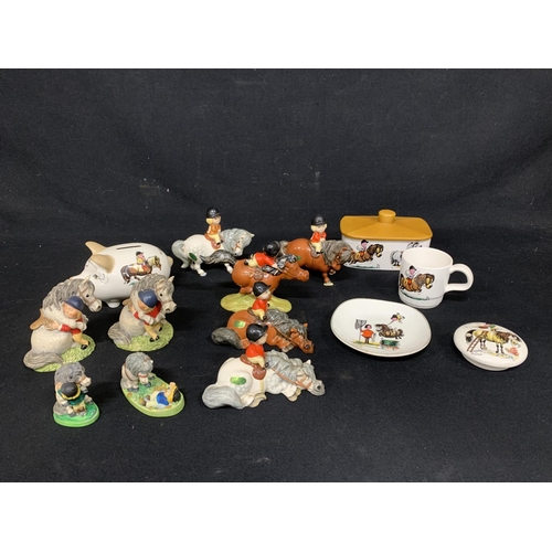 559 - Collection of Thelwell themed items including 5 Beswick