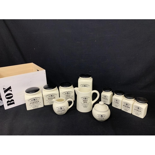 743 - 11 pieces Charlotte Watson's Kitchen Pottery Set (no damage)