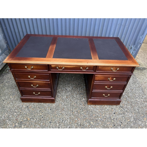 212 - A reproduction mahogany twin pedestal office desk 155x50x80a