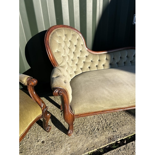 244 - A reproduction Victorian style button back chaise lounge with matching spoon back chair