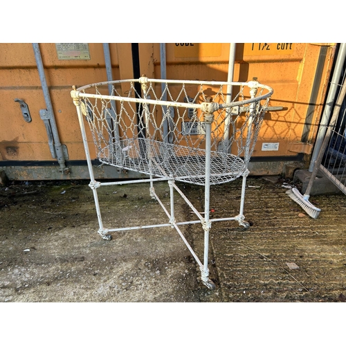 368 - A vintage white metal crib