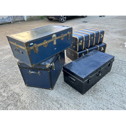 67 - Five vintage travelling trunks / cases