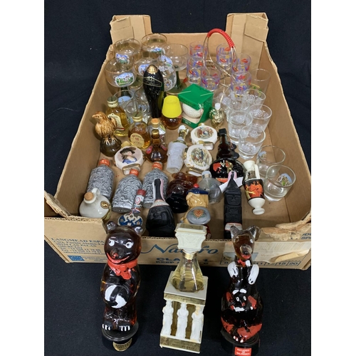 770 - Novelty miniatures (some with contents) and drinking glasses