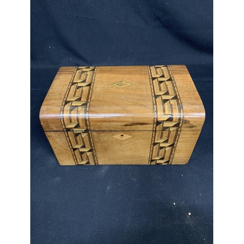 778 - Victorian Walnut inlaid Ladies Workbox and contents, 31 x 20 x 17 cms