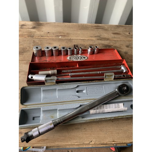 417 - Torque wrench and Britool & Elora Imperial socket set (2)