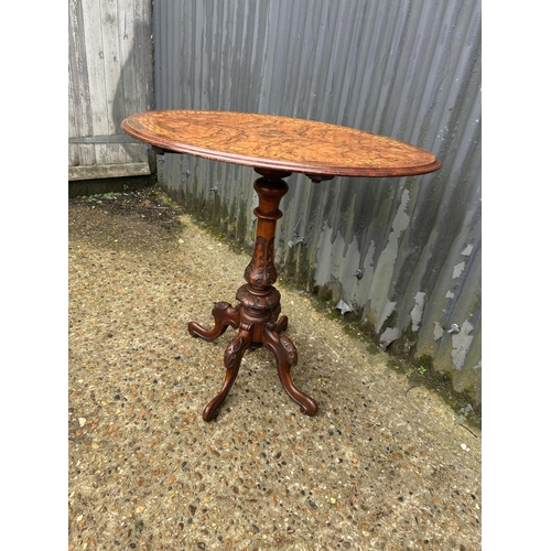 196 - Good quality Victorian snap top burr walnut occasional table on unusual four legged base