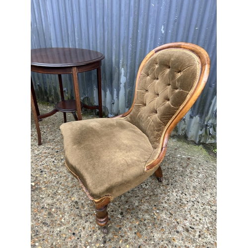 199 - Victorian mahogany spoon back chair together with two mahogany occasional tables one having brass ri... 