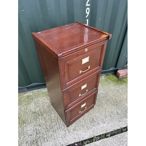 258 - A modern three drawer filing cabinet