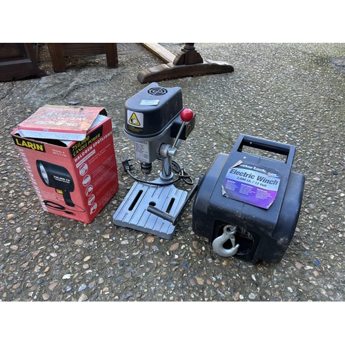 400b - Electric winch, mini bench dril and torch light