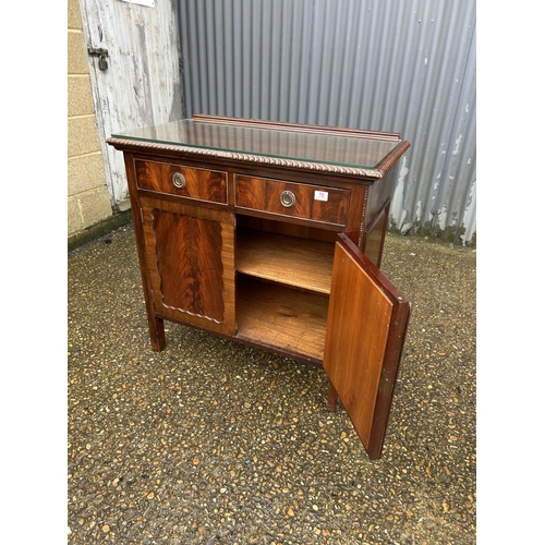 70 - A Victorian mahogany two drawer sideboard   92x4x90