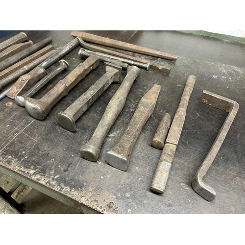 448 - 19 Silversmiths shaper and stakes