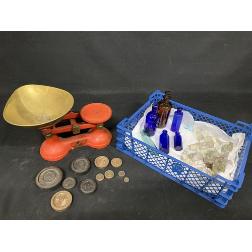 995 - Cast iron scales and weights, glass bottles and stoppers (2)