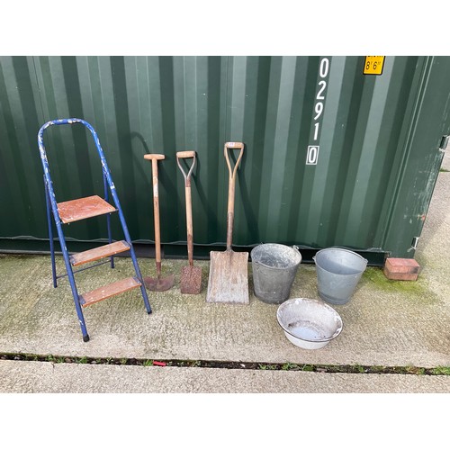 274 - Two bucket, enamel pan , steps and garden tools