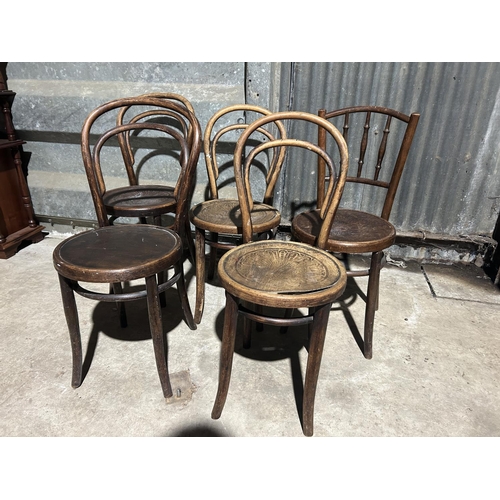 2 - A collection of five vintage bentwood chairs