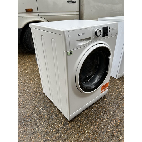 264 - Hotpoint Washing machine approx 18 months old (transit bolts in place )