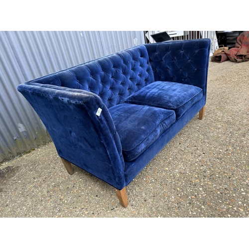 31 - A 'SOFA.com' Blue chesterfield button back sofa 167cm wide