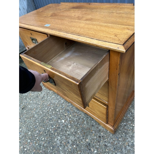 93 - An Edwardian satinwood chest of four drawers with brass drop handles 110x50x90