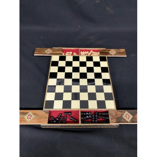 430 - Italian wood Chess Set, Complete