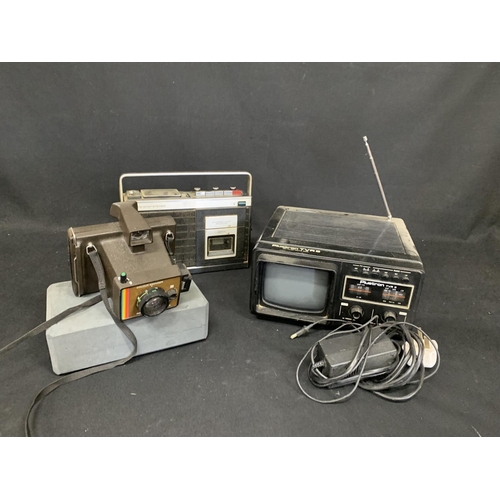 496 - Plustron TVR 5, Sanyo radio cassette and Polaroid colour swinger Camera (3)