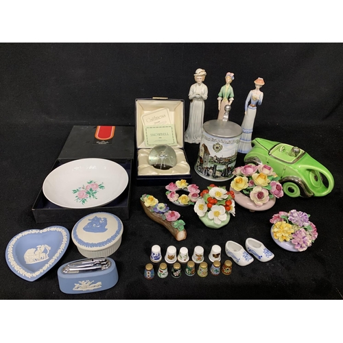 630 - Caithness paperweight, Wedgwood items, thimbles and decorative china