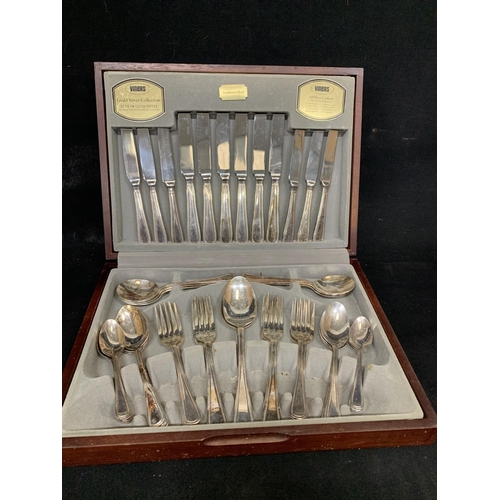 993 - Canteen of cutlery 44 piece Viners B Pattern