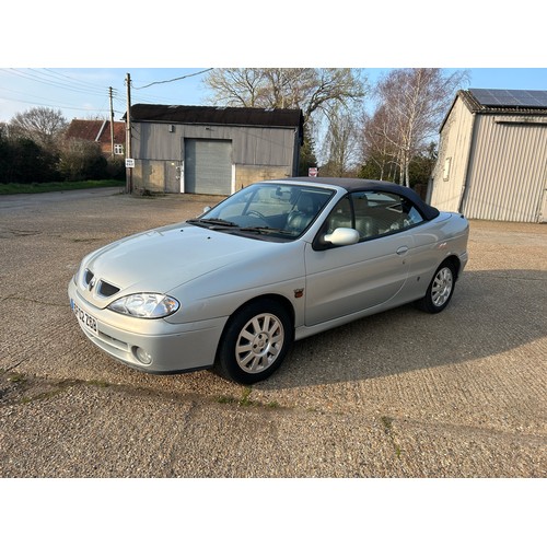 300A - GF02 ZGB - Renault Megan Convertible - 2 Owners from new, 94,800 miles - MOT 25.11.2024.Engine manag... 