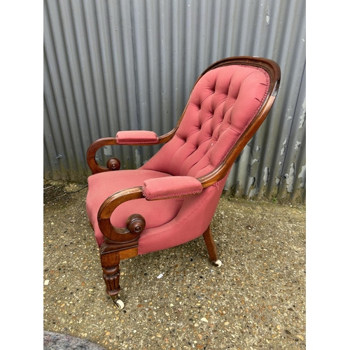 141 - A victorian red upholstered salon chair for refurbishment