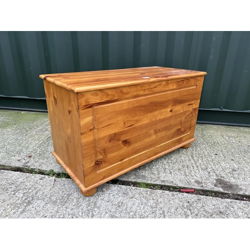 258 - Modern pine blanket box