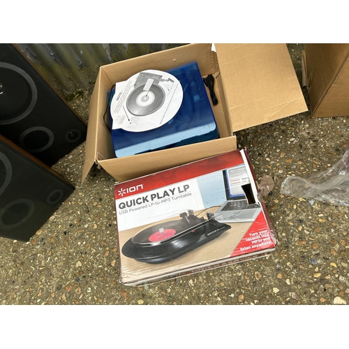 51 - Two USB record decks, two pairs of speakers and a boxed mini hifi