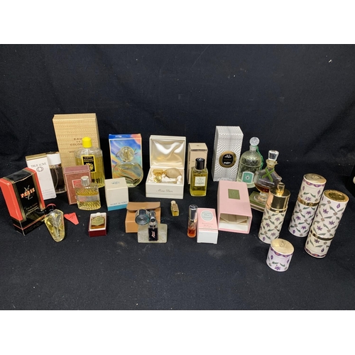 806 - Collection of vintage perfumes and Eau de toilette