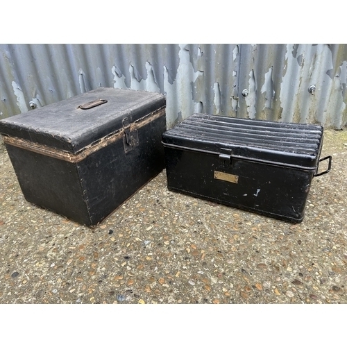40 - Vintage case and tool box