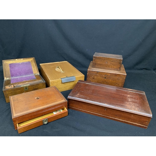 452 - Writing slope and 5 wooden boxes