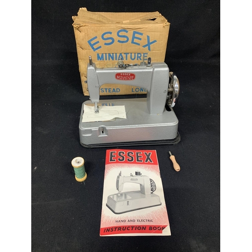 662 - Essex Miniature Sewing Machine